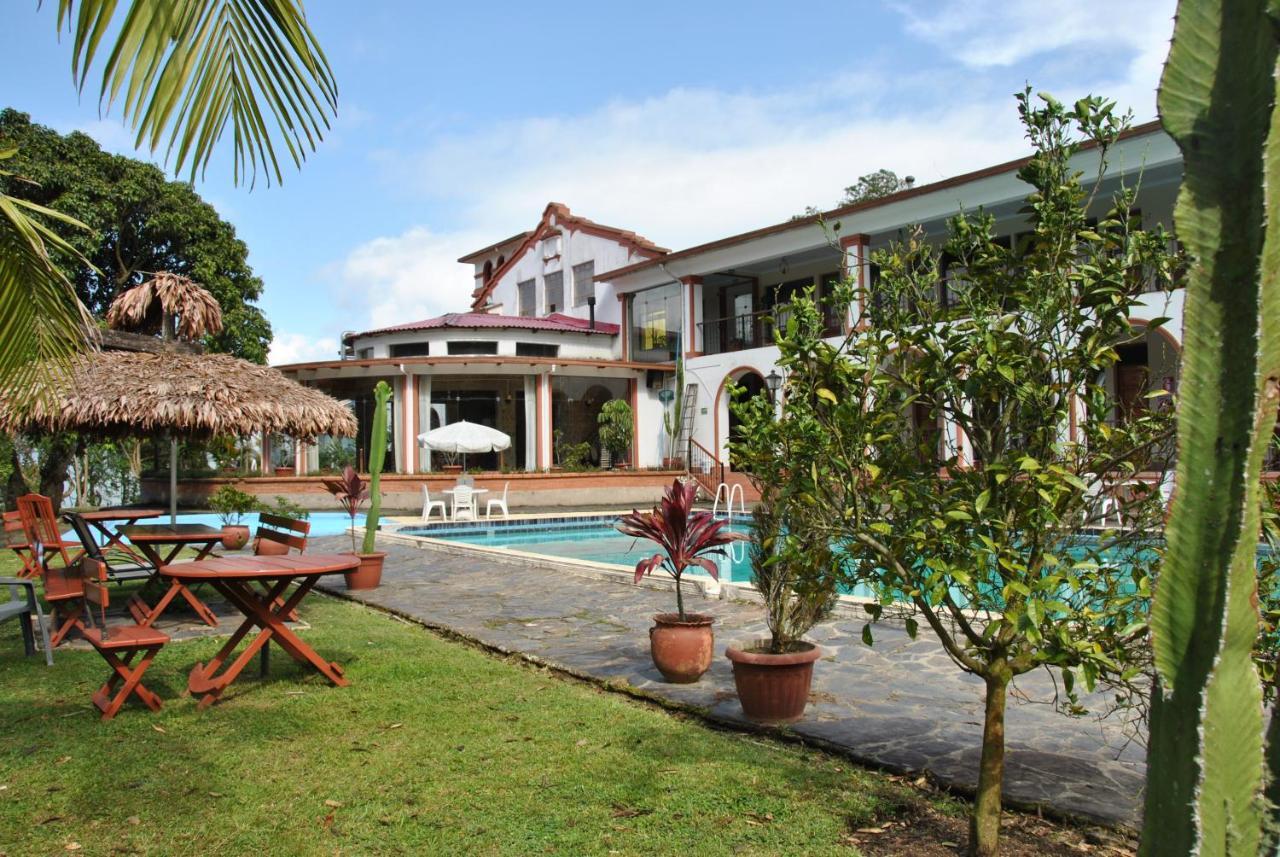 Hotel Gloria Coroico Kültér fotó